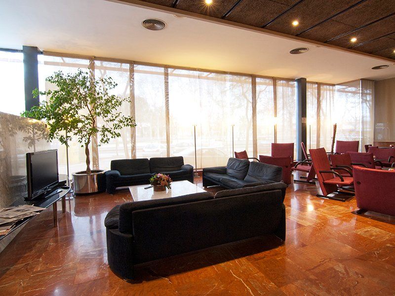 Domo 4* Vilafranca del Penedes